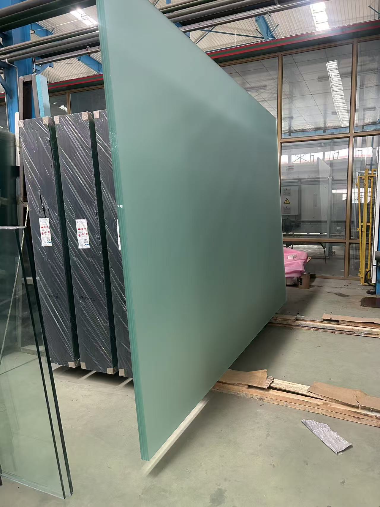 厦门市彩轴玻璃建筑幕墙玻璃生产基地 - 方案